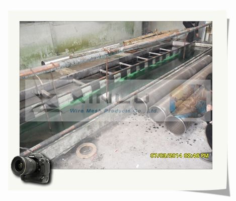 ワイヤーは450のPSI水十分スクリーンの管を電気分解のポーランド語をピクルスにする包んだ
