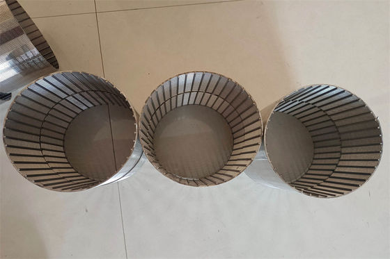 159mm 168mmのプロフィール ワイヤー スクリーンは304ステンレス鋼 ワイヤー フィルターを包んだ